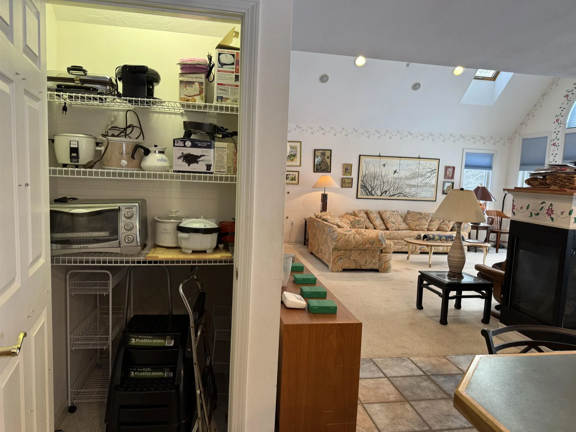 43 Falcon Way Hales Location NH 03860