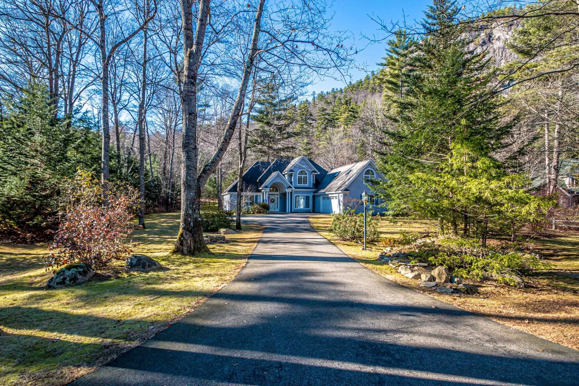 43 Falcon Way Hales Location NH 03860
