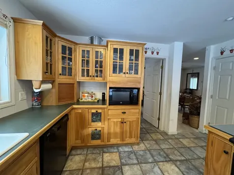 43 Falcon Way Hales Location NH 03860