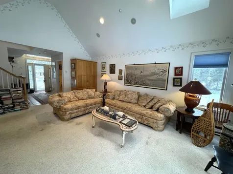 43 Falcon Way Hales Location NH 03860