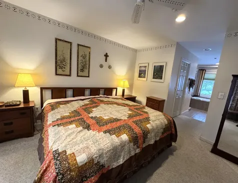 43 Falcon Way Hales Location NH 03860