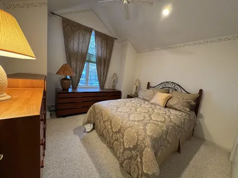 43 Falcon Way Hales Location NH 03860