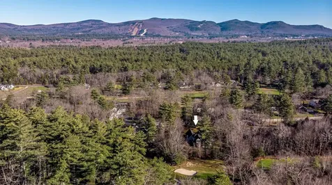 43 Falcon Way Hales Location NH 03860