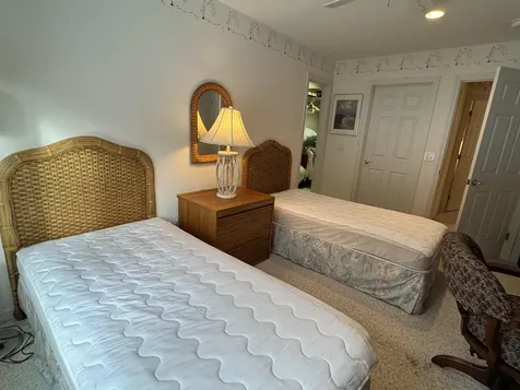 43 Falcon Way Hales Location NH 03860