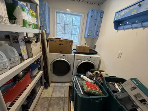 43 Falcon Way Hales Location NH 03860