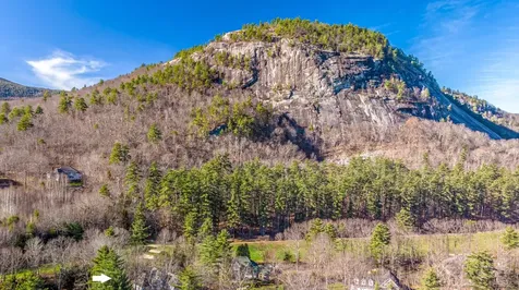 43 Falcon Way Hales Location NH 03860