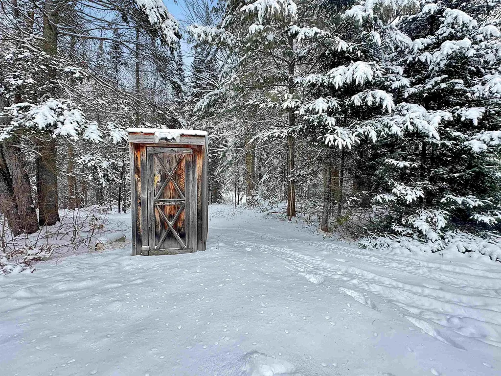 Vt Route 105 Brunswick VT 05905