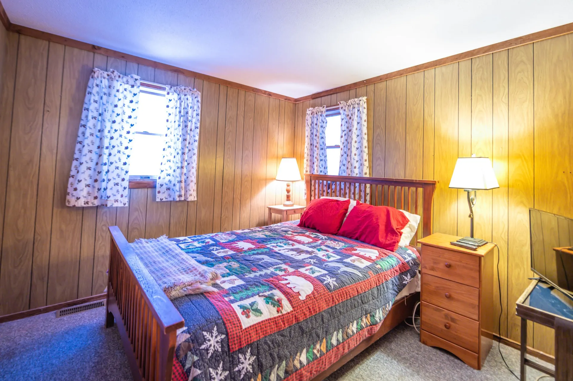 8 Doe Run Wilmington VT 05363