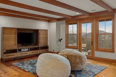 77 Timber Ridge Warren VT 05674