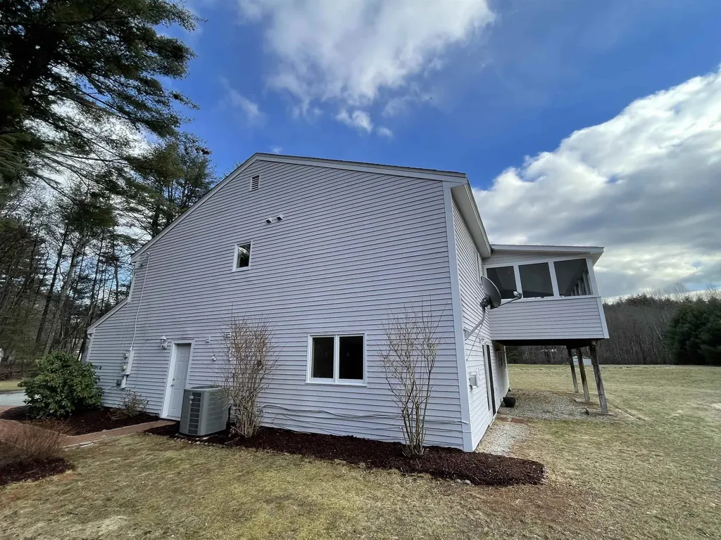 2 Merrymeeting Drive Merrimack NH 03054