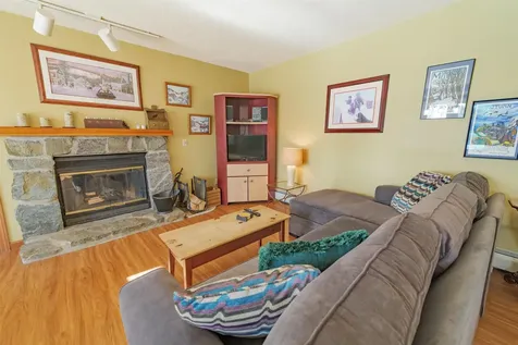 27 Haymaker Lane Wilmington VT 05363