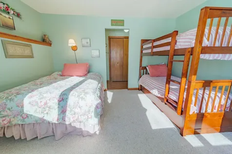 27 Haymaker Lane Wilmington VT 05363