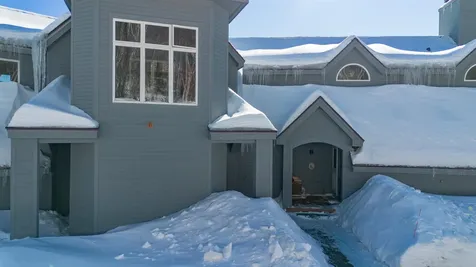 27 Haymaker Lane Wilmington VT 05363