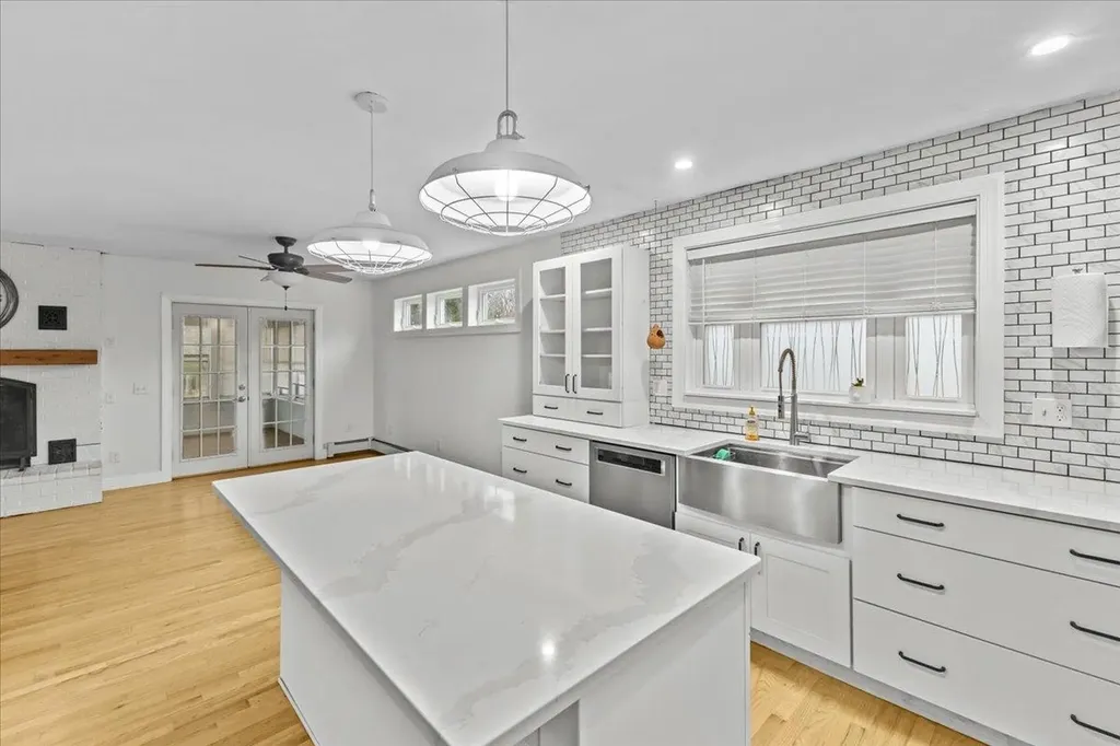 69-71 Western Avenue Burlington VT 05408