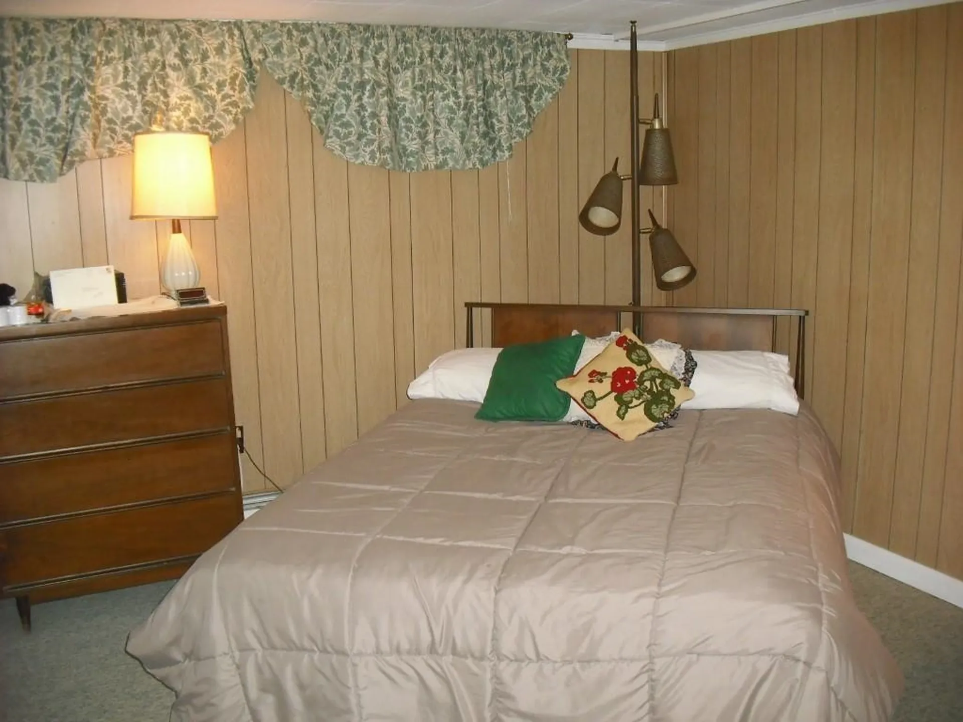 2 Foxwood Avenue Keene NH 03431