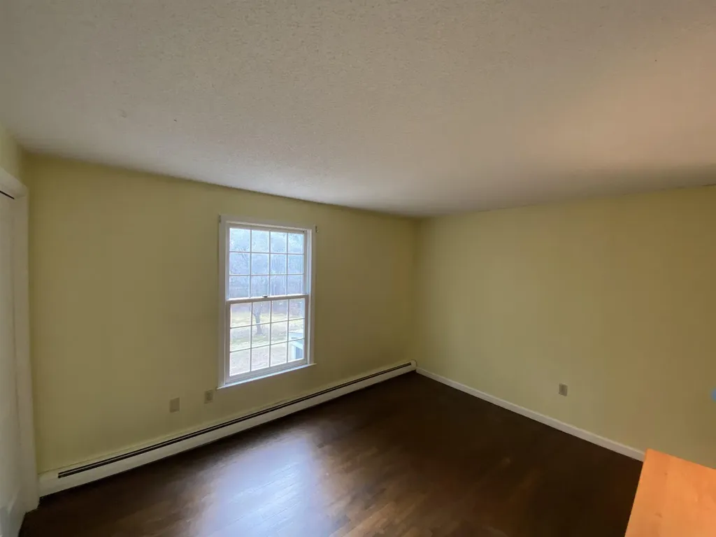 15 Meadow Drive Hollis NH 03049