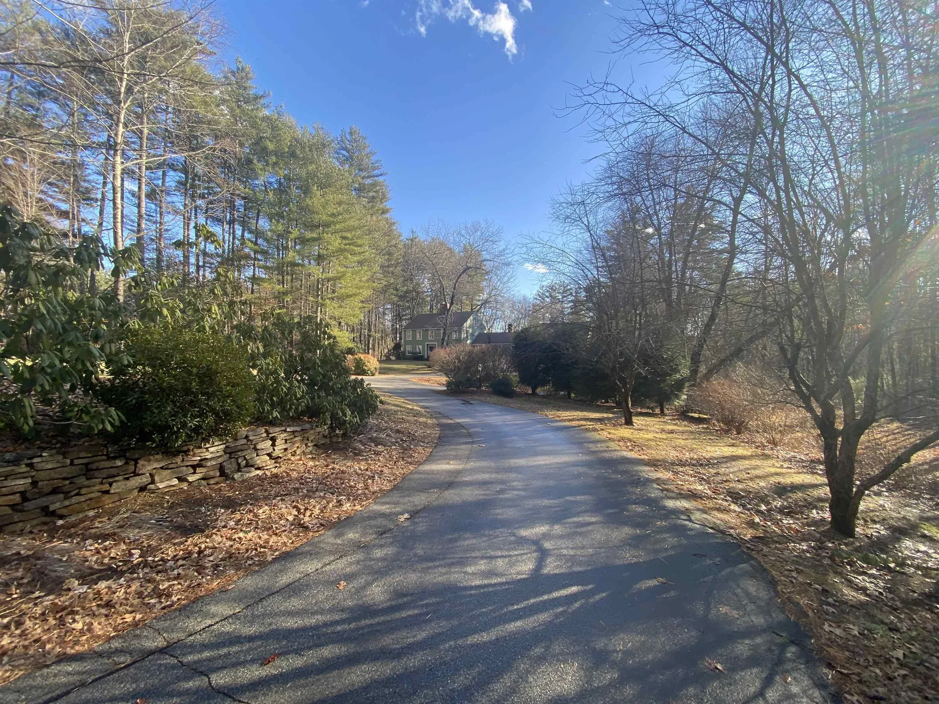 15 Meadow Drive Hollis NH 03049