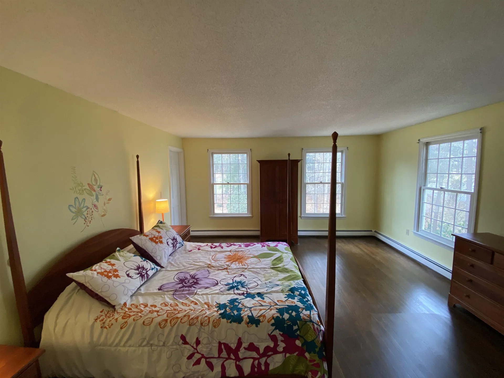 15 Meadow Drive Hollis NH 03049