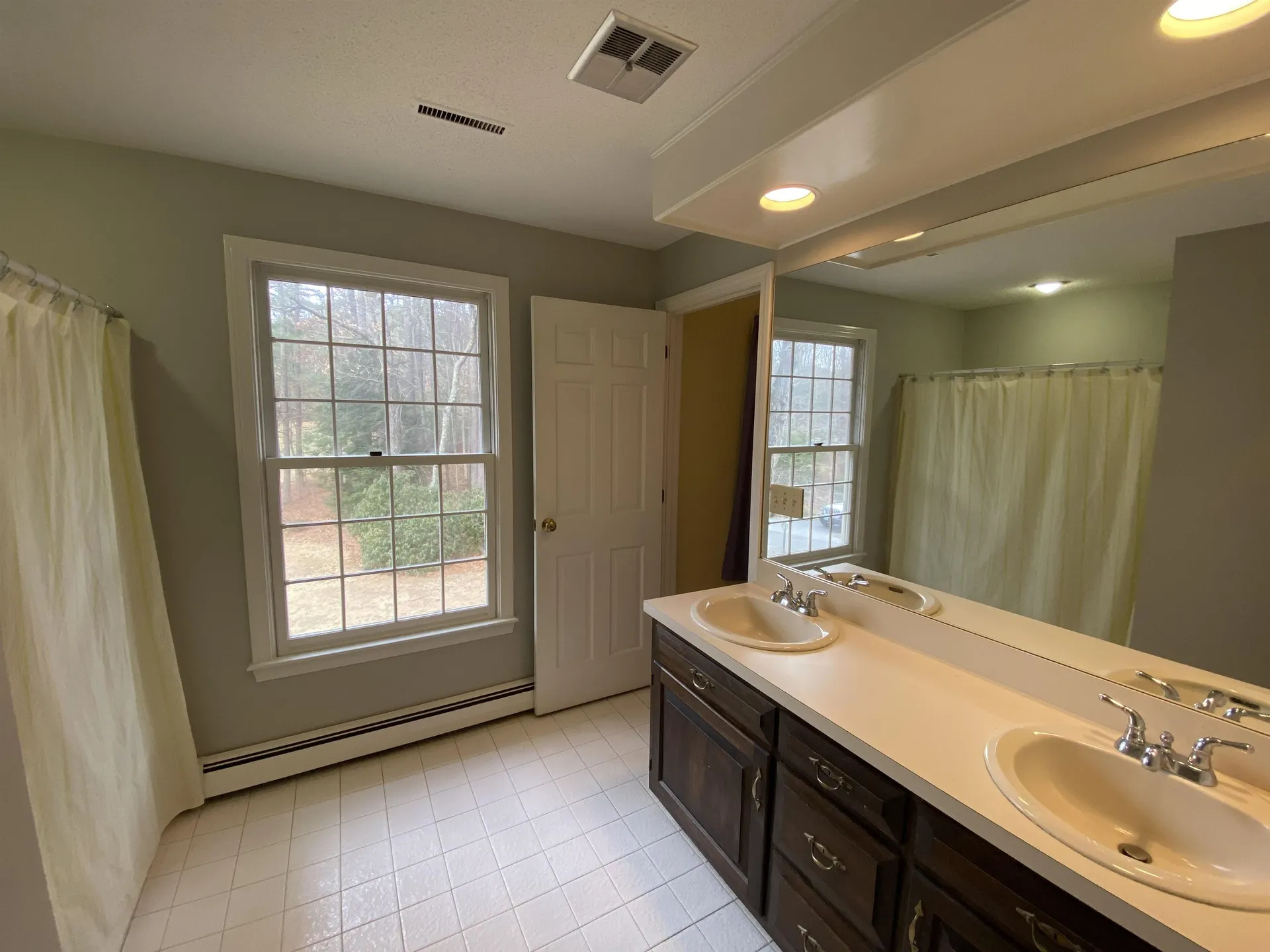 15 Meadow Drive Hollis NH 03049