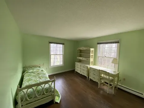 15 Meadow Drive Hollis NH 03049
