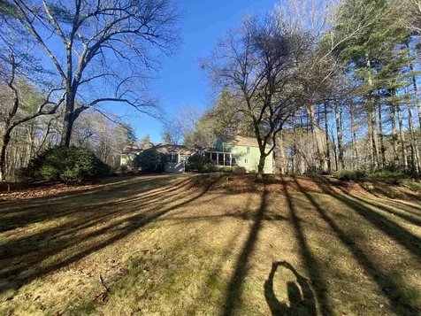 15 Meadow Drive Hollis NH 03049