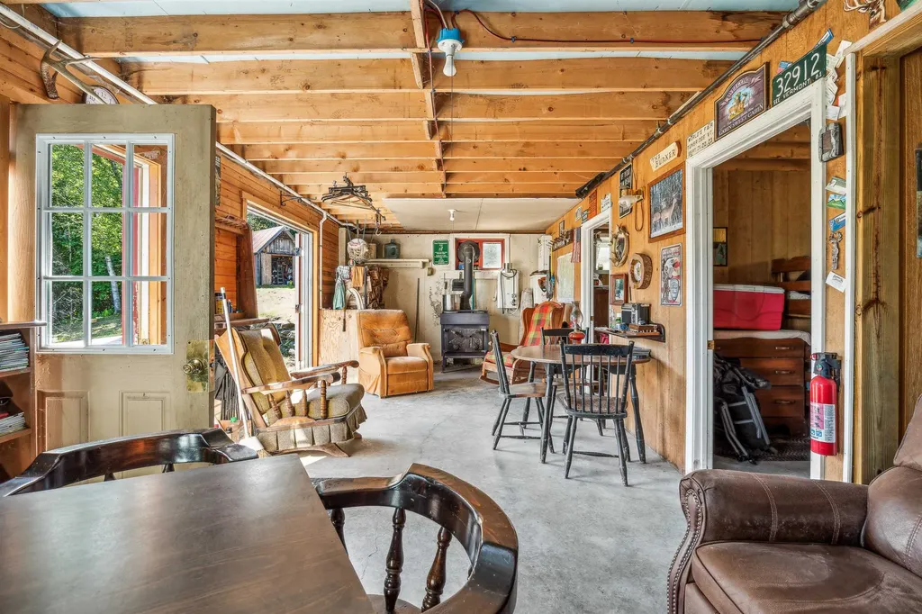 47 New Brighton Hill Tunbridge VT 05077