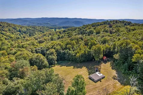 47 New Brighton Hill Tunbridge VT 05077