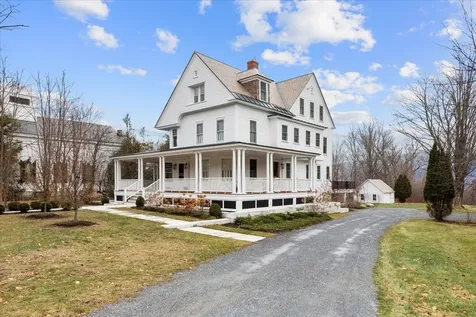3496 Main Street Manchester VT 05254