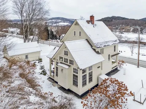 146 River Street Hartford VT 05059