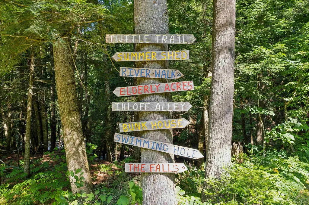 49 Old City Falls Road Strafford VT 05072