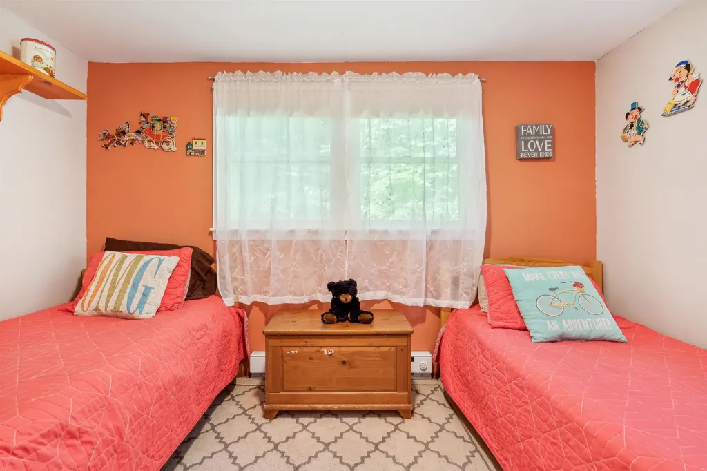 49 Old City Falls Road Strafford VT 05072