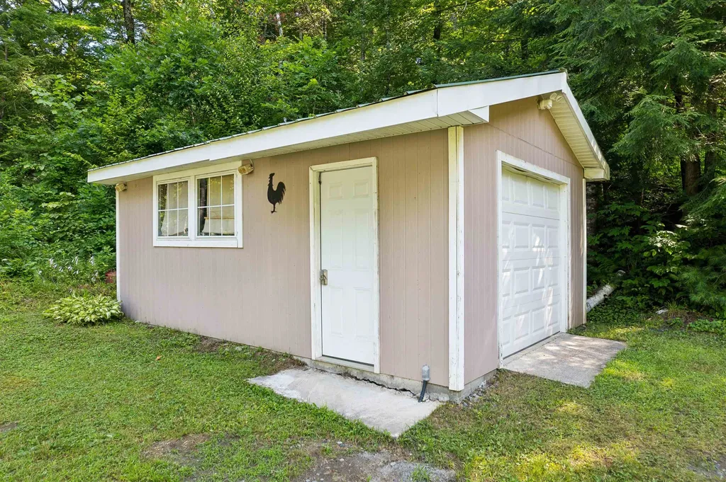 49 Old City Falls Road Strafford VT 05072