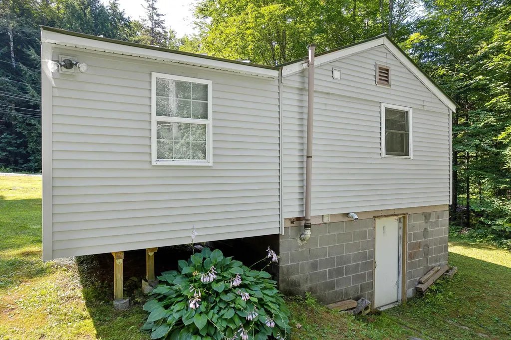 49 Old City Falls Road Strafford VT 05072