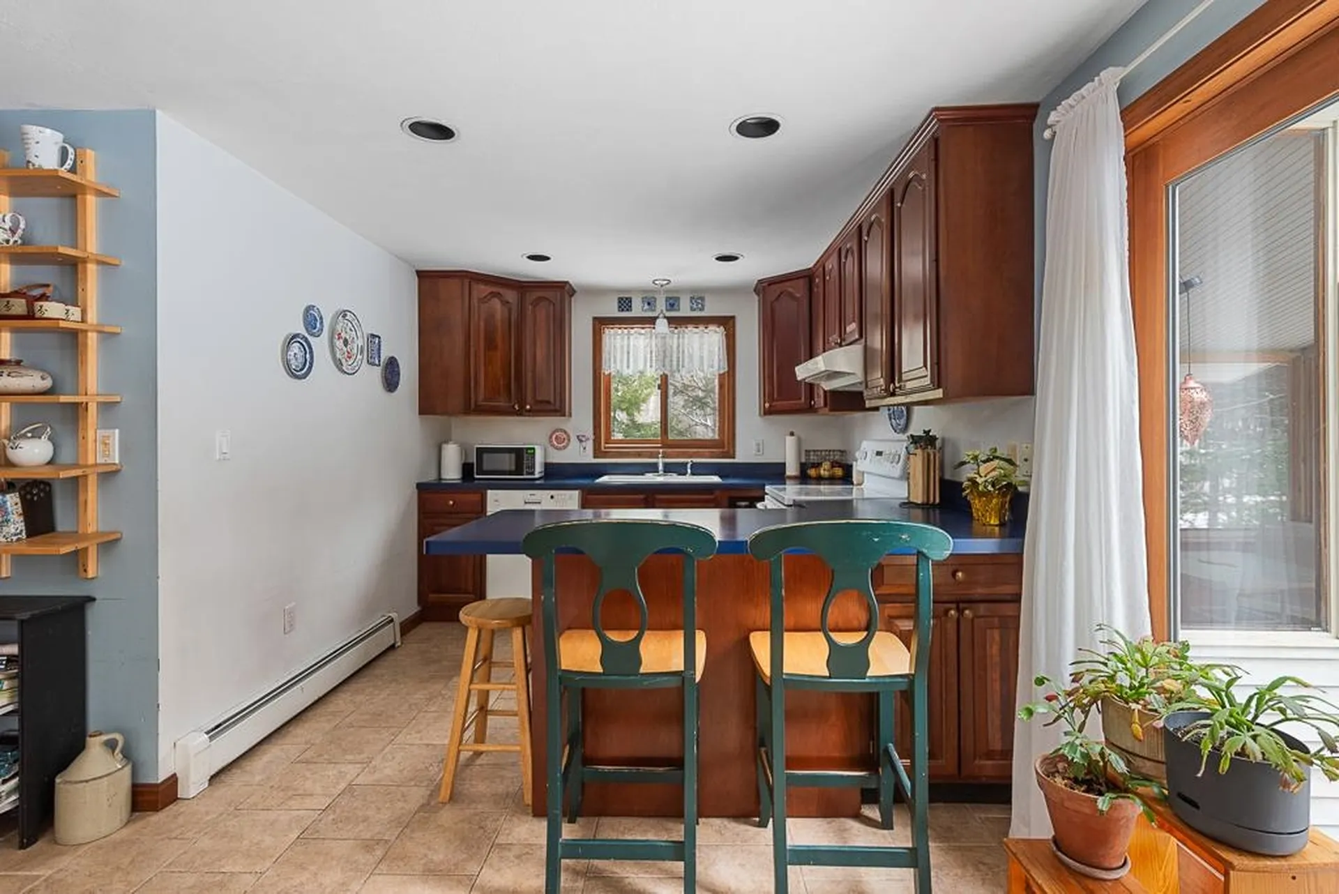 32 Meadow Brook Road Bridgewater NH 03222