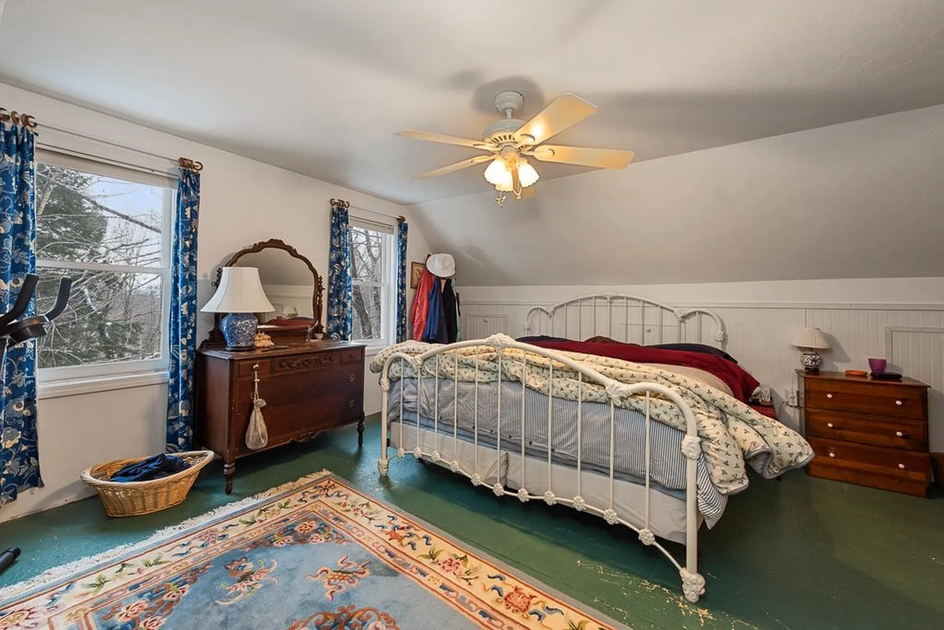 32 Meadow Brook Road Bridgewater NH 03222