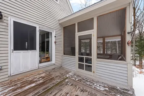 32 Meadow Brook Road Bridgewater NH 03222