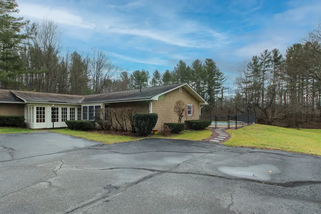 26 Athens Drive Essex Junction VT 05452