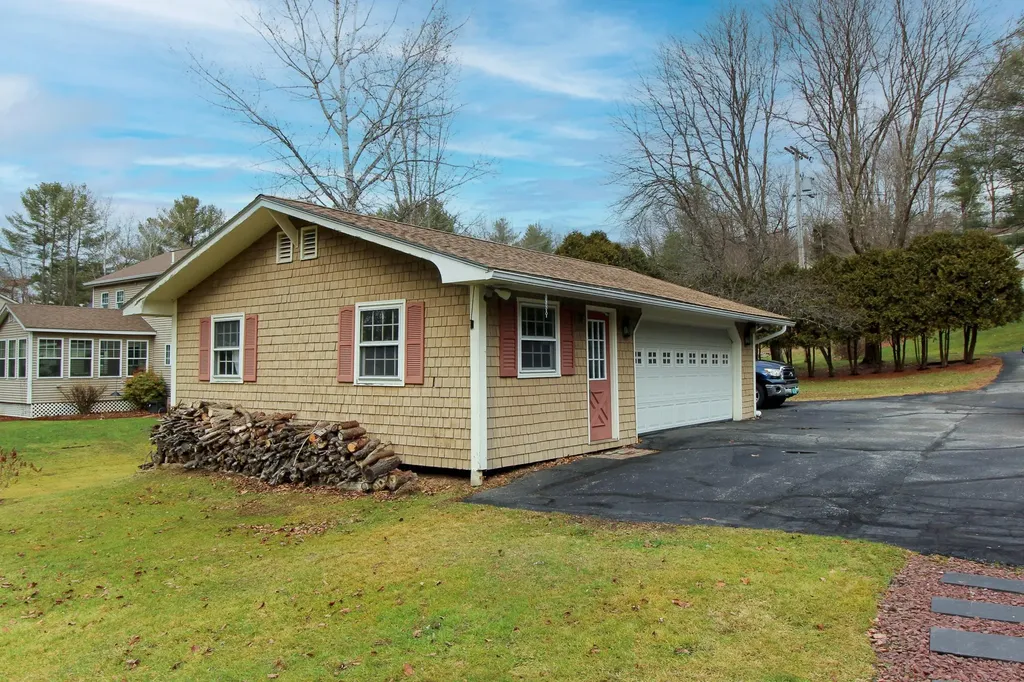 26 Athens Drive Essex Junction VT 05452