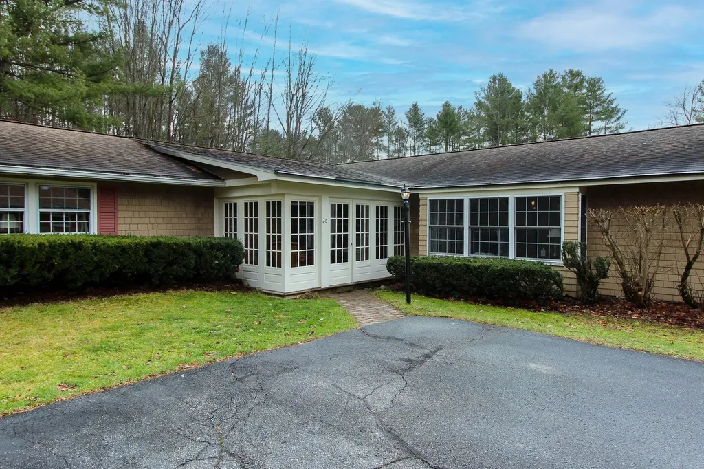 26 Athens Drive Essex Junction VT 05452