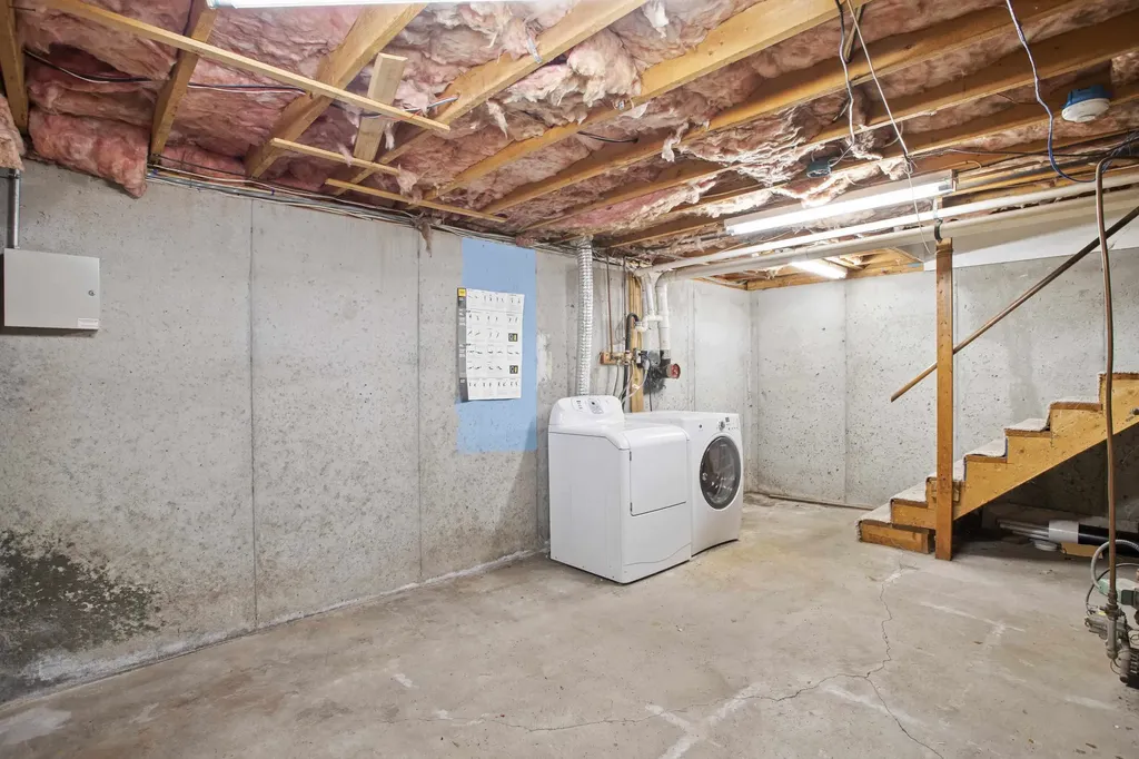 181 Porcupine Circle Salem NH 03079