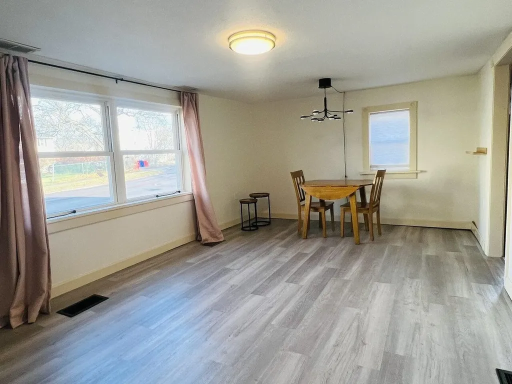 105 Lafountain Street Burlington VT 05401