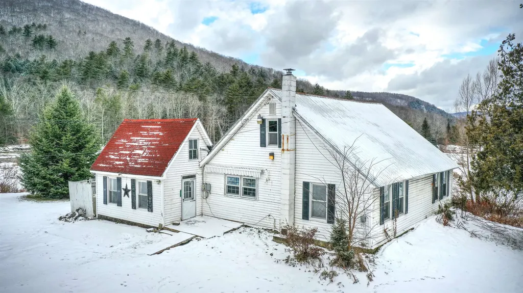 1451 Route 103 Wallingford VT 05738