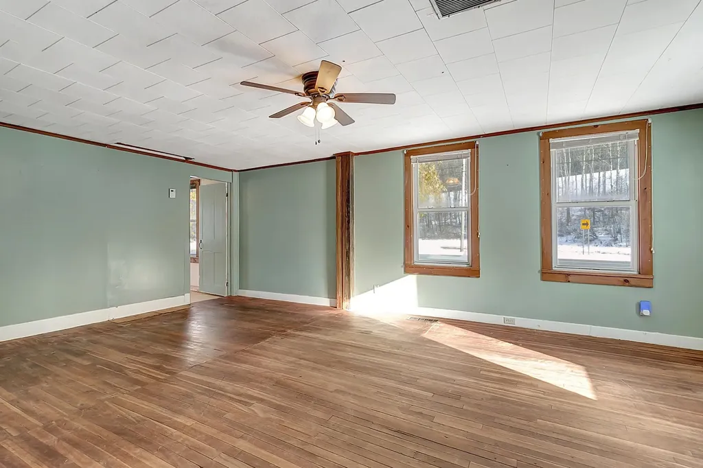 1451 Route 103 Wallingford VT 05738