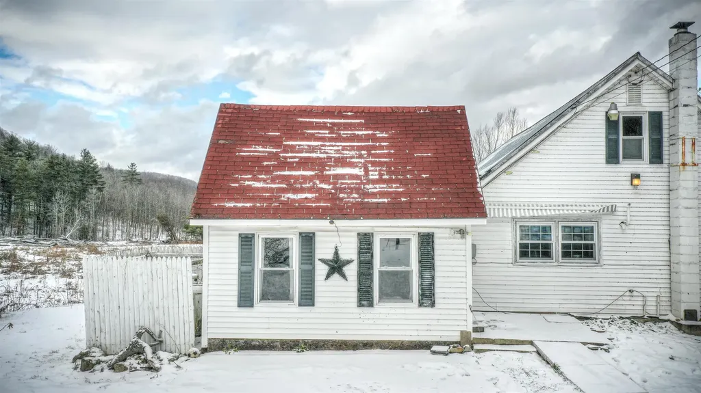 1451 Route 103 Wallingford VT 05738