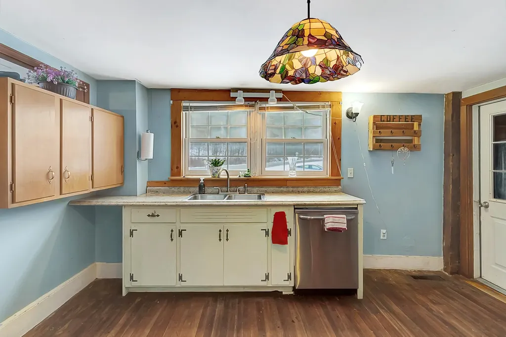 1451 Route 103 Wallingford VT 05738