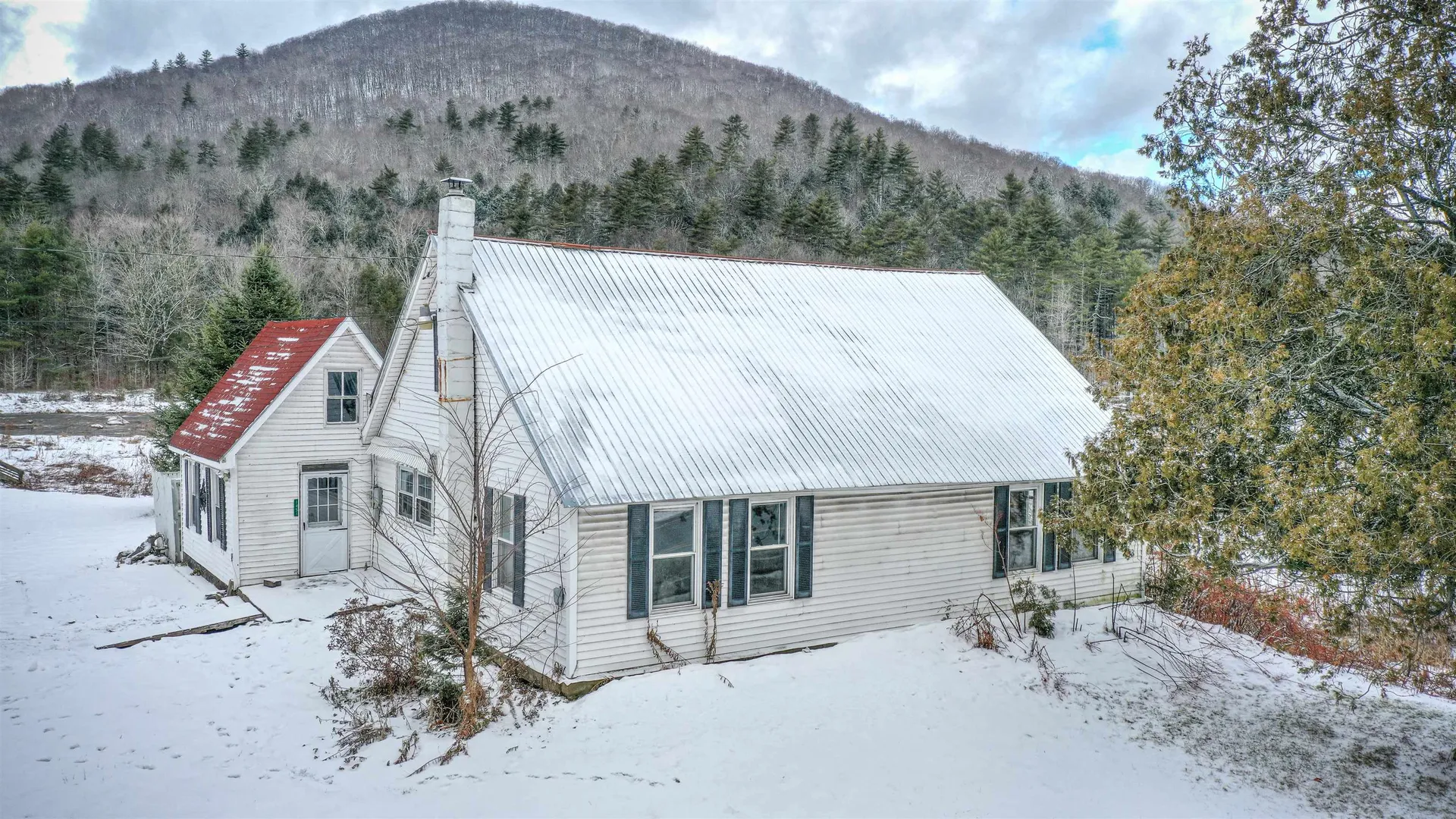 1451 Route 103 Wallingford VT 05738