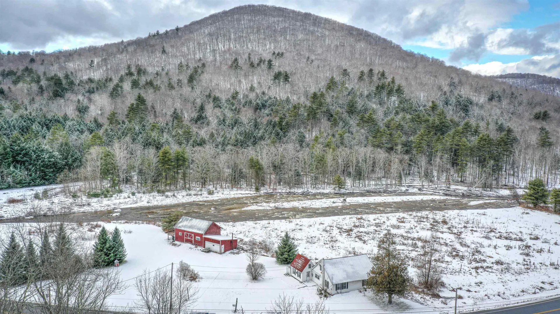 1451 Route 103 Wallingford VT 05738