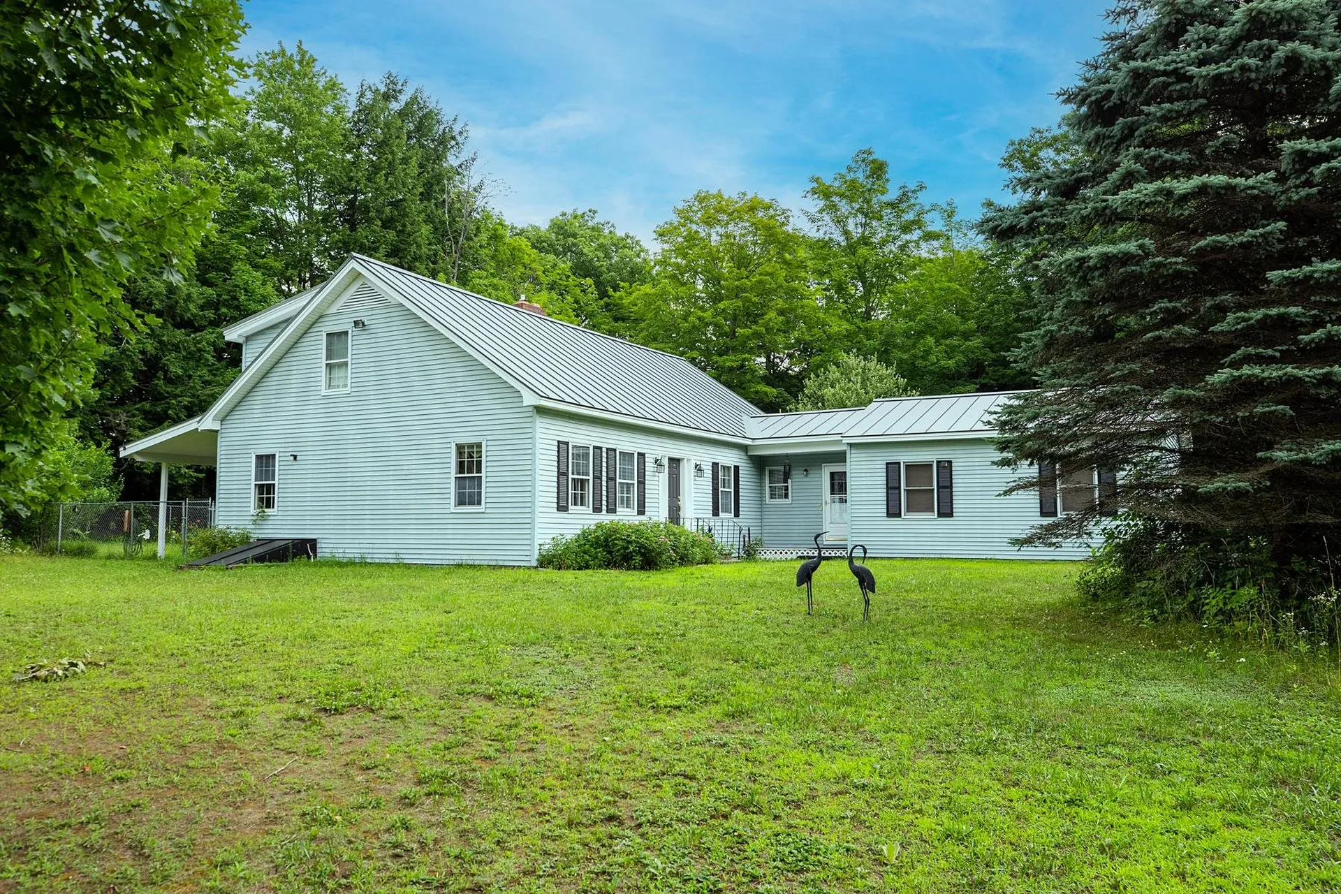 944 College Hill Road Woodstock VT 05091