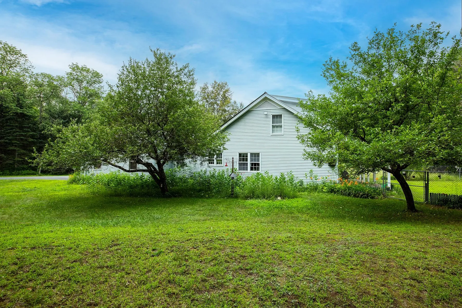 944 College Hill Road Woodstock VT 05091