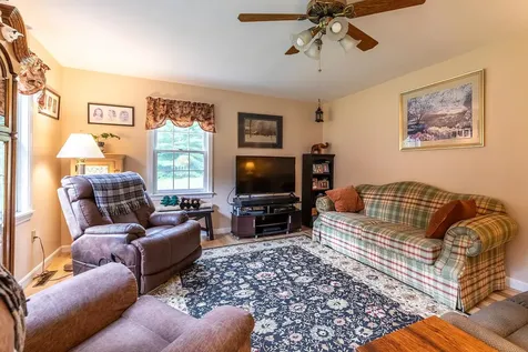 944 College Hill Road Woodstock VT 05091